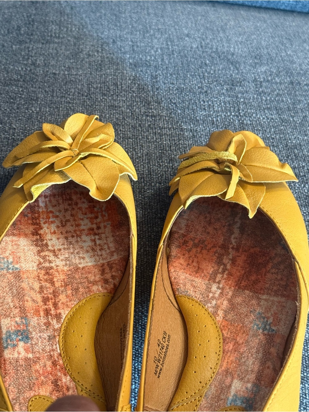 Born Women’s Mustard Yellow Floral Bow Ballet Flats - Picture 3 of 6